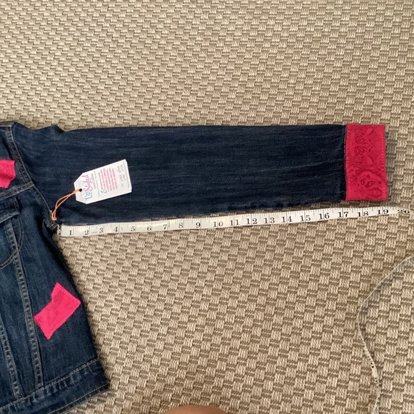 Cherokee UpStyled Denim Jacket w/Fushia Fabric Patches & Appliqué Size S - Picture 6 of 9